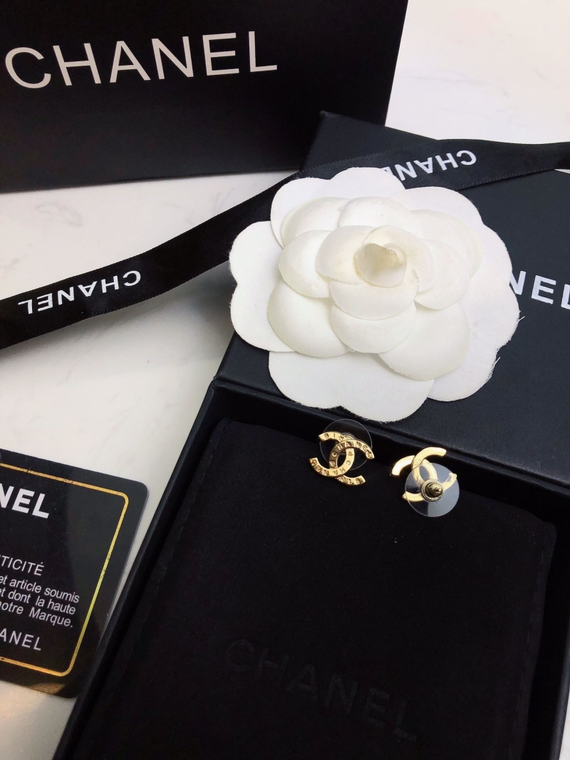 Ch**el earrings